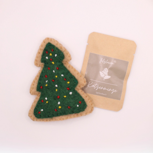 "Cookie", der Weihnachtsbaum mit Katzenminze